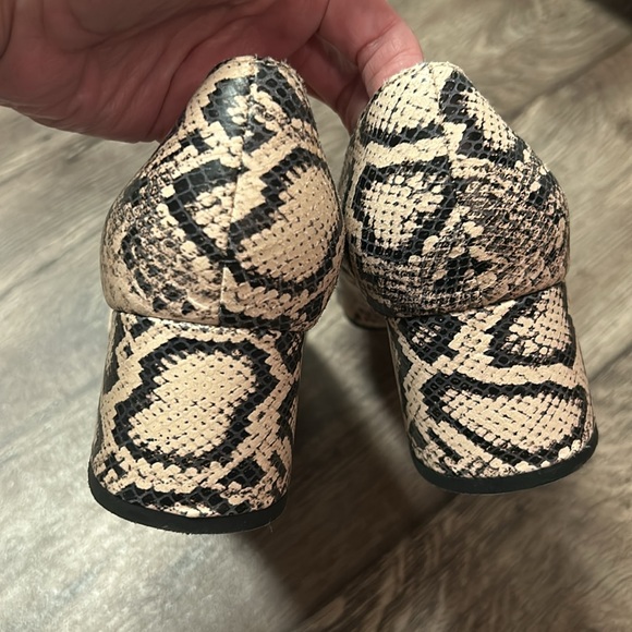 Franco Sarto Callan Animal Print Pumps - Picture 9 of 11